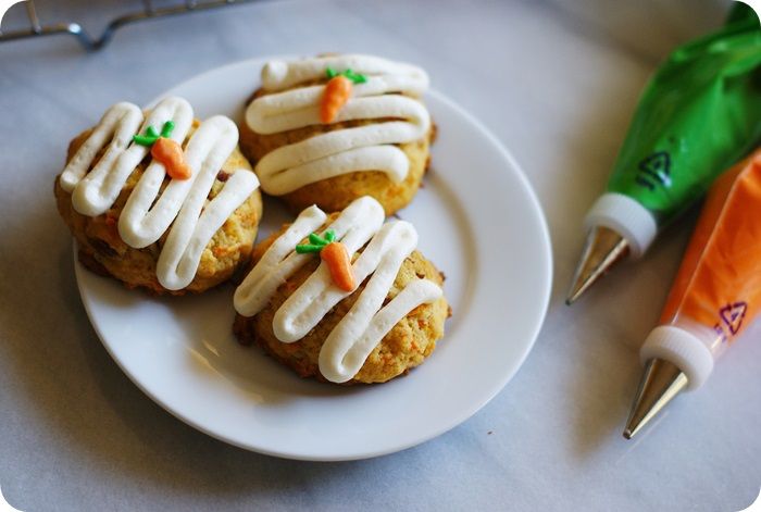 carrot cake cookies plate pastry bags photo carrotcakecookiesplatepastrybags.jpg