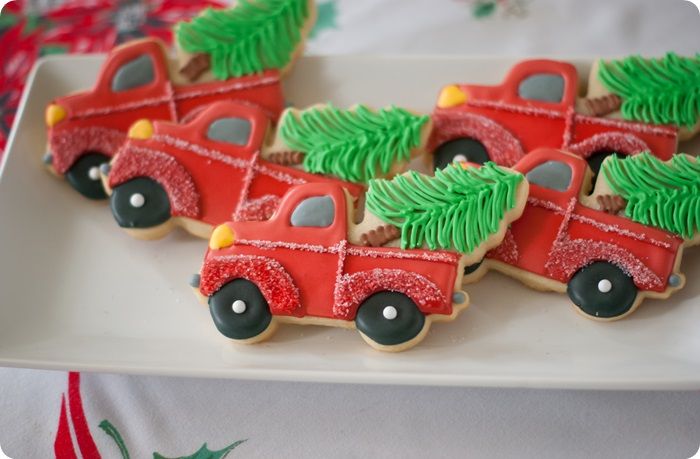 trucks with christmas trees cookies, decorating tutorial and link to cookie cutter