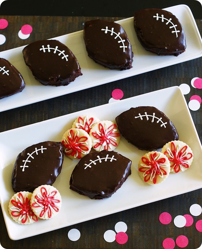pom pom cookies & football brownies...the quickest, easiest, no-decorating-skills-required treats for your game day dessert platter or tailgating (tutorial in post)