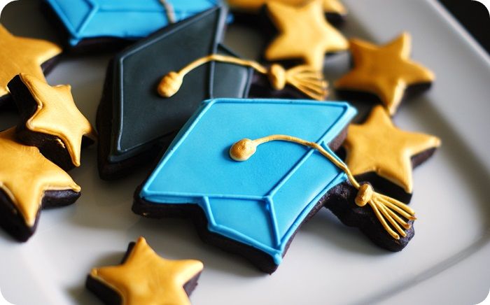 graduation cookies ::: bake at 350 blog