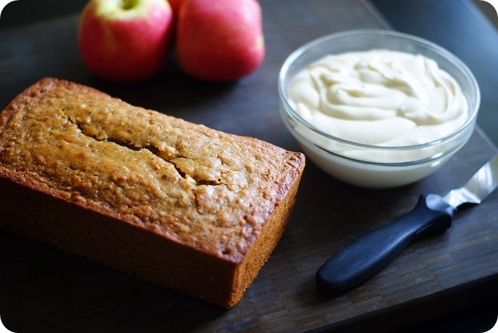 5-seed applesauce & honey bread recipe ::: bake at 350 blog