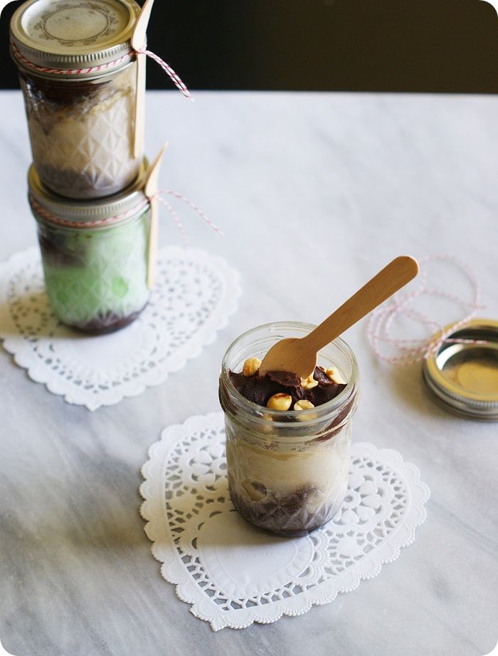 make-ahead ice cream sundaes ::: bake at 350 blog