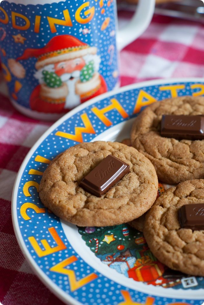 Speculoos & Chocolate Button Cookies ::: use biscoff or trader joe's cookie butter!