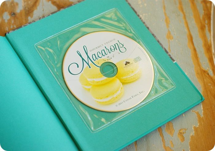 macarons book cd photo macaronsbookcd.jpg