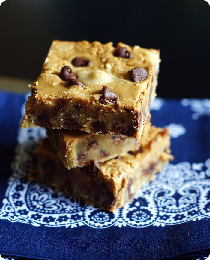 Peanut Butter Swirl Chocolate Chip Blondies ::: bake at 350 blog