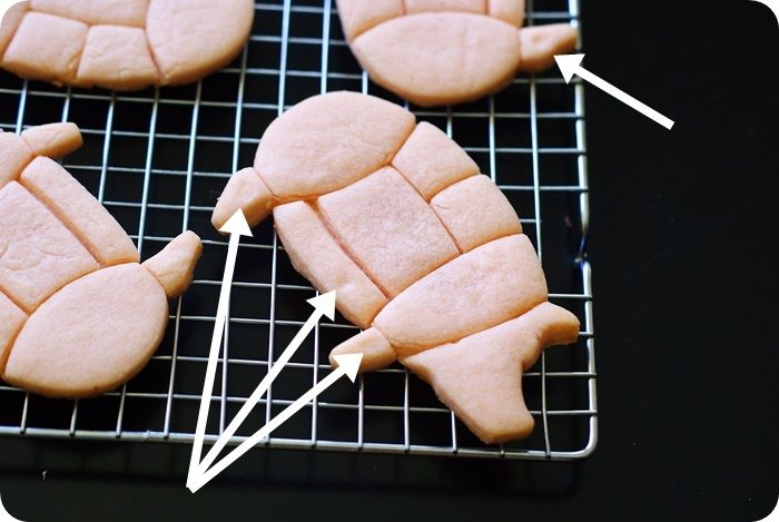 pig cookies ::: bake at 350 blog