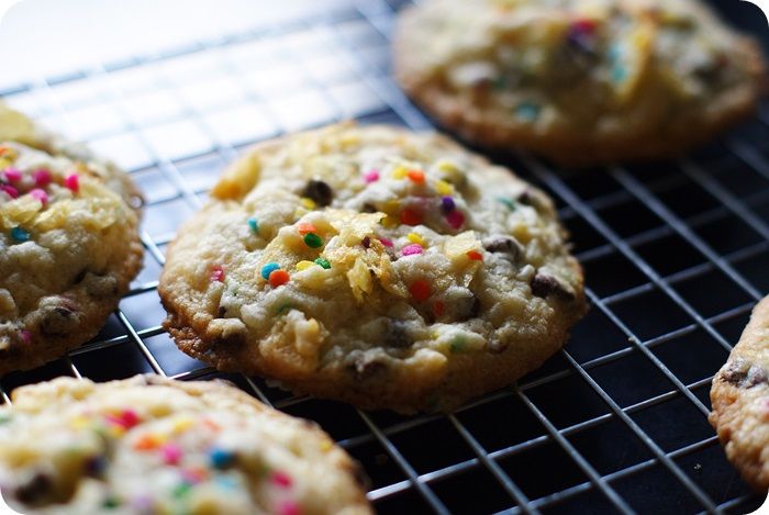 goobed-up potato chip cookies ::: bake at 350 blog
