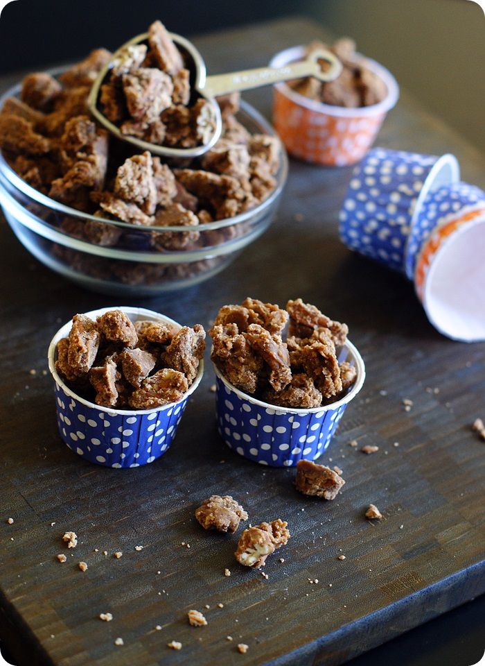 spiced candied pecans...put this recipe on your list for homemade holiday gift-giving!