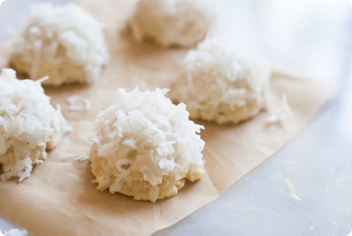 lemon coconut cottontail cookies 