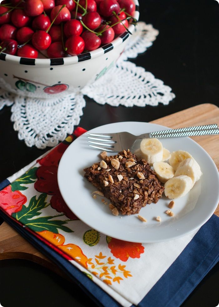 baked nutella oatmeal...with a SECRET ingredient! 