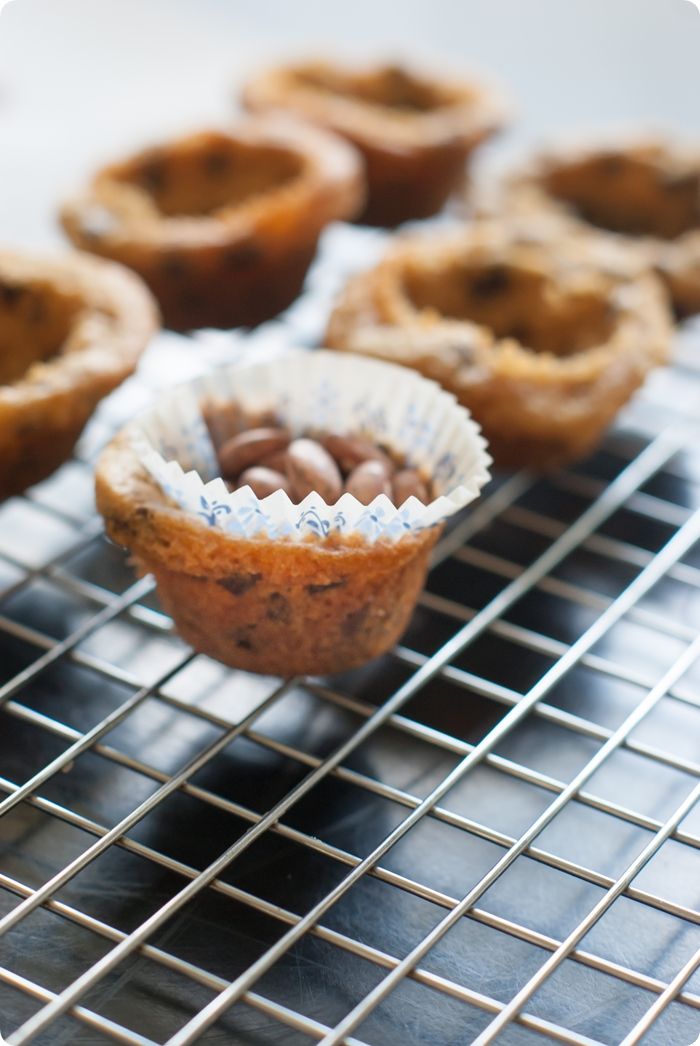 chocolate chip cookie ice cream bowls