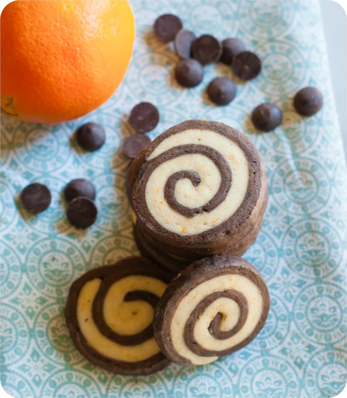 chocolate orange pinwheel cookies | bakeat350.blogspot.com