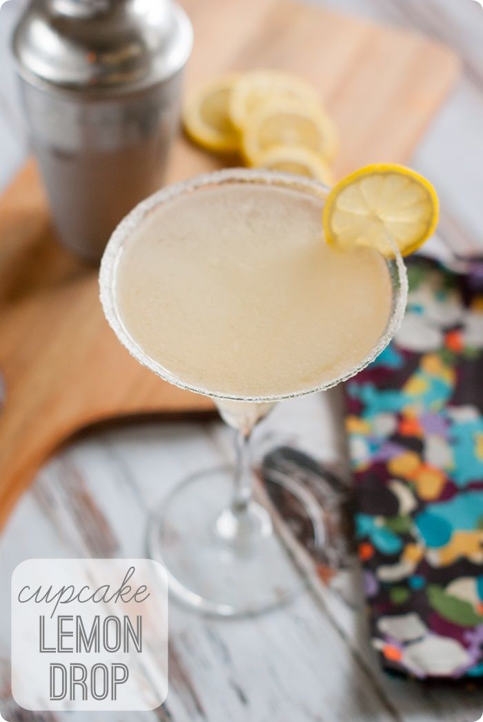 cupcake lemon drop cocktail recipe from @bakeat350