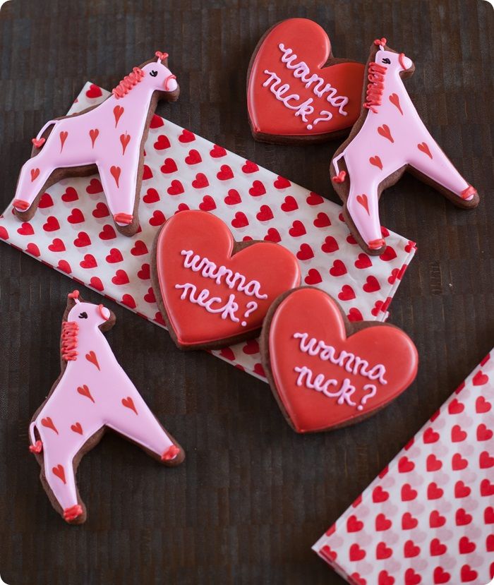 "wanna neck" giraffe valentine cookies ♥ 