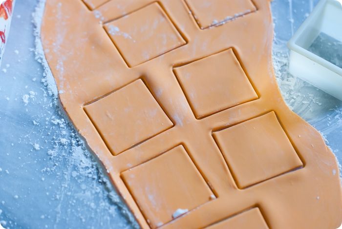 "american cheese slice" fondant for cheeseburger cookies