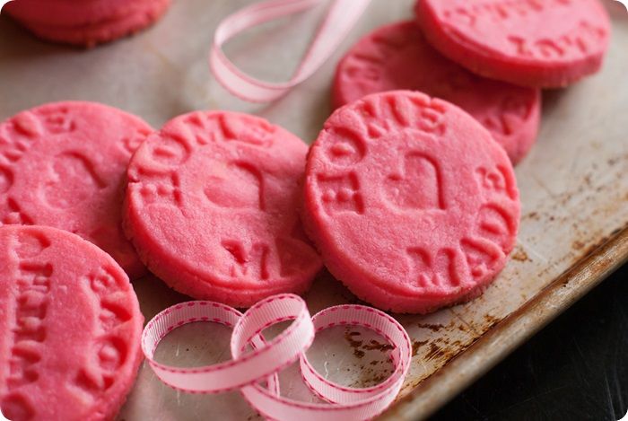 made with love ♥ pink almond shortbread cookies from @bakeat350