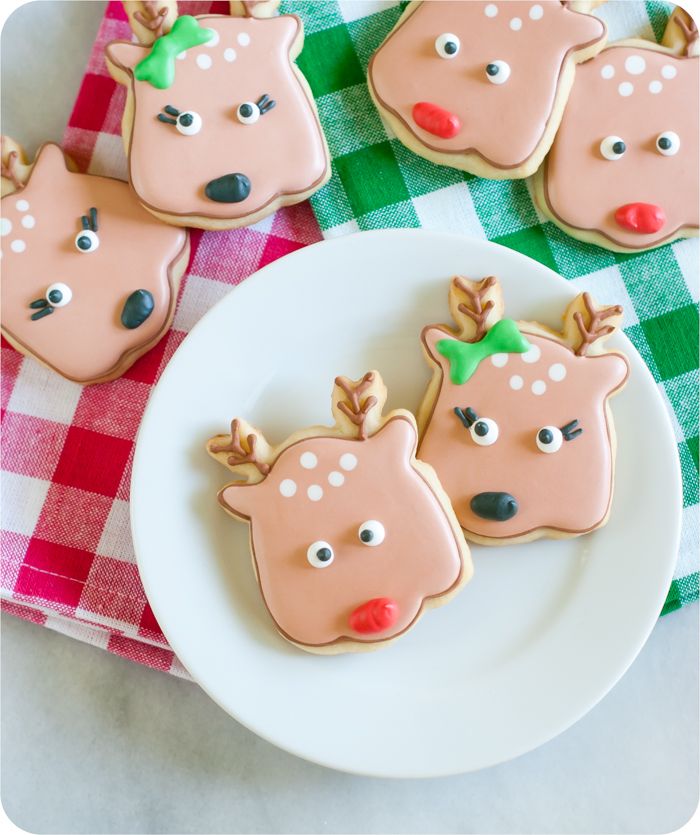 reindeer face decorated cookie tutorial