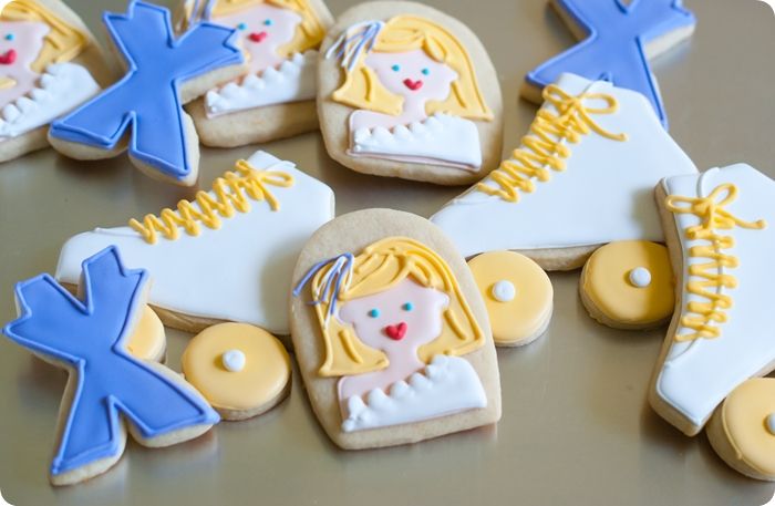 xanadu decorated cookies + a recipe for vanilla-clementine cut-out cookies