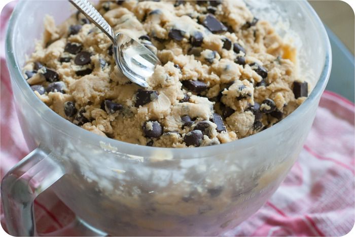 the six degrees of separation/new york times/jacques torres chocolate chip cookie recipe