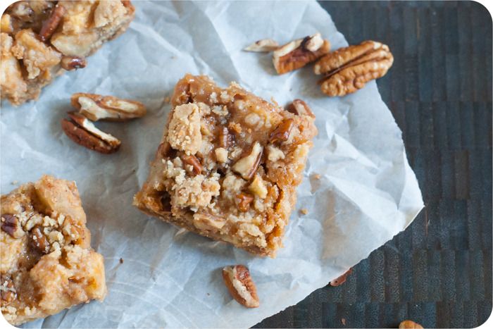 caramel honeycrisp apple bars
