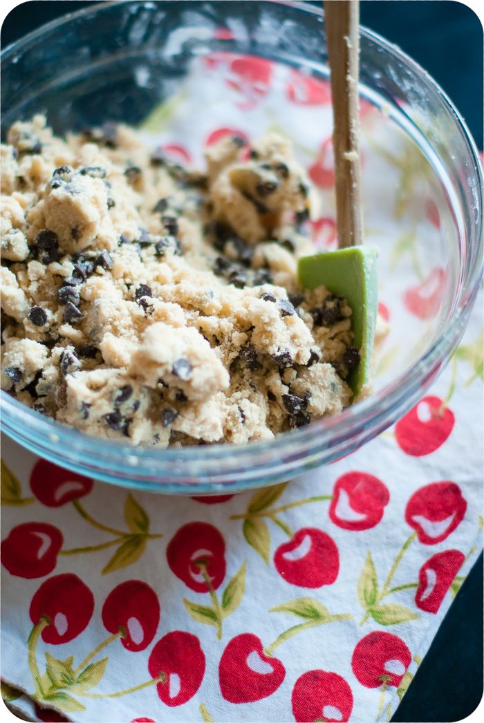 cookie dough streusel topping for muffins and quick breads!