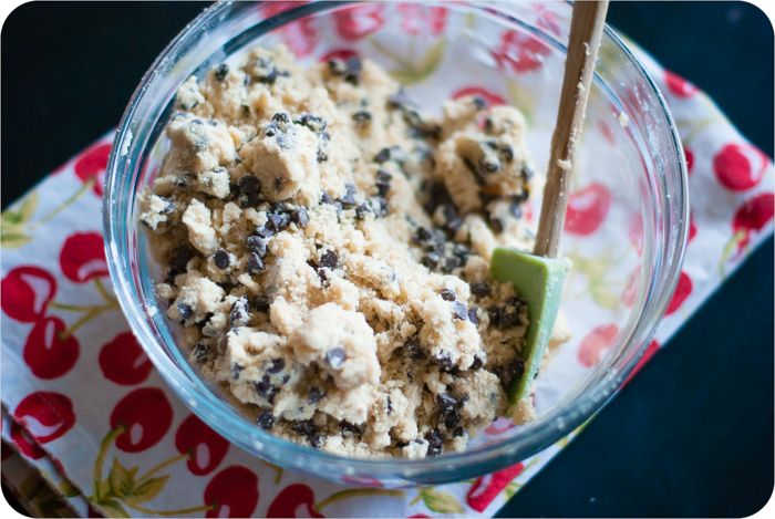 cookie dough streusel topping for muffins and quick breads!