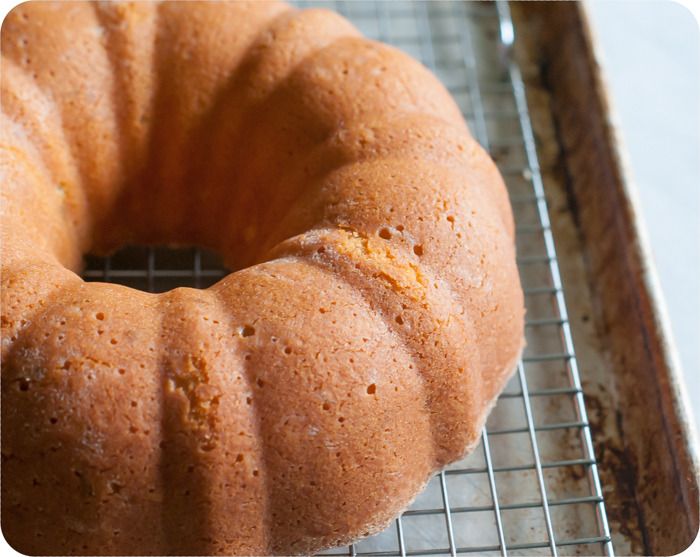 ginger ale bundt cake