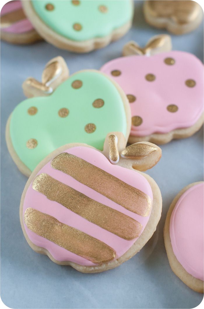 golden delicious apple cookies : tips and decorating tutorial