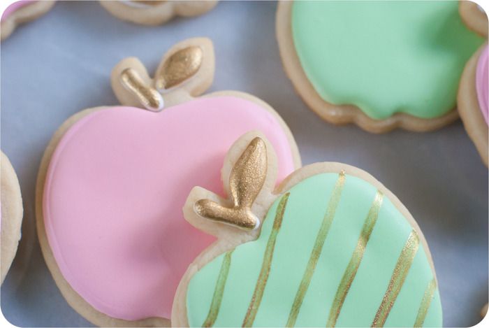 golden delicious apple cookies : tips and decorating tutorial