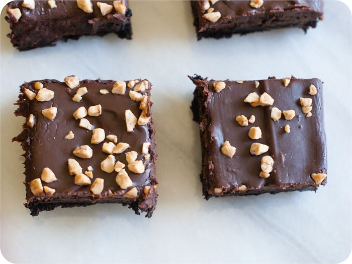 mocha toffee brownies | from bakeat350.blogspot.com