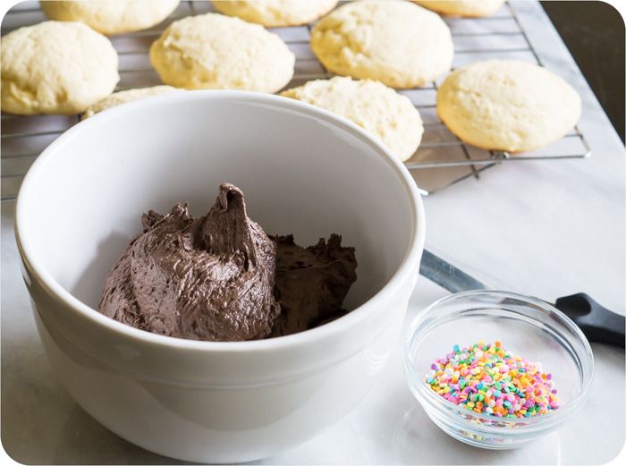 cake cookies with Nutella frosting