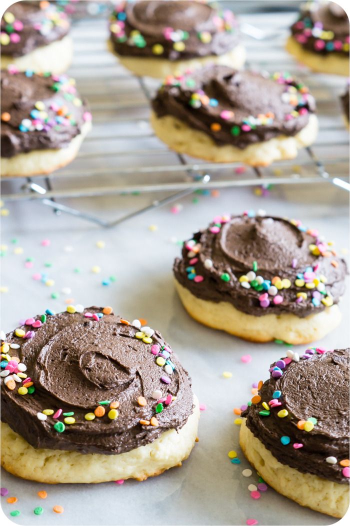 cake cookies with Nutella frosting