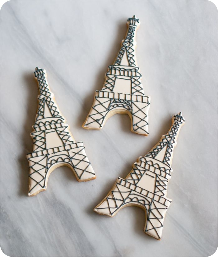 easy eiffel tower cookies with how-to and inspiration