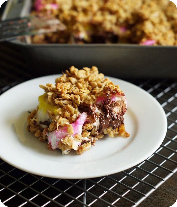 peeps show s'mores bars ... great for leftover or half-price Peeps!