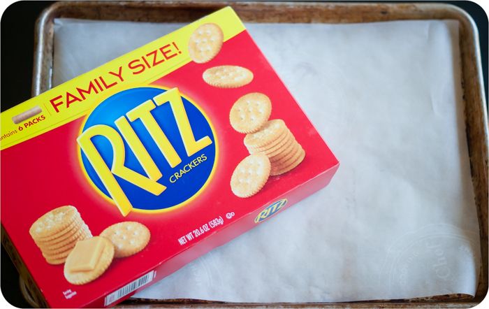 ritz cracker toffee | bakeat350.blogspot.com