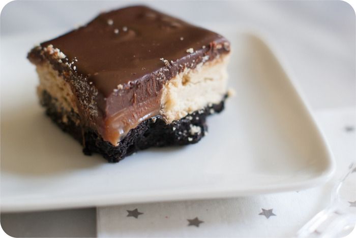 twix brownies ... brownies, shortbread cookies, gooey caramel, rich ganache | bakeat350.blogspot.com