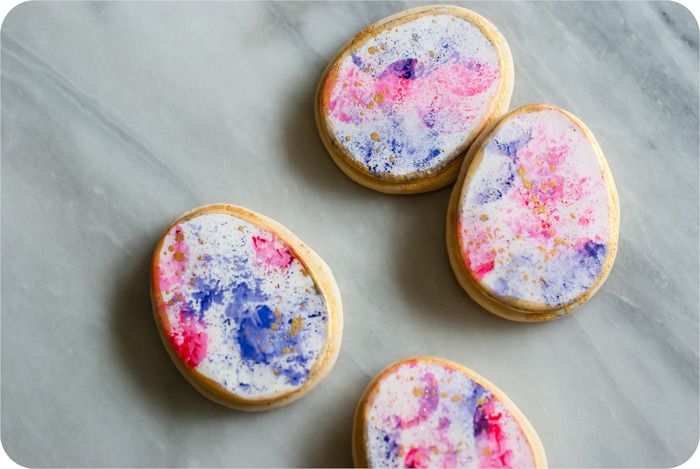 watercolor gold-speckled easter egg decorated cookies