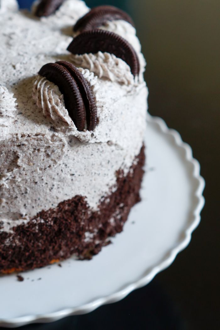 cookies and cream cake with Oreos in the cake and frosting!