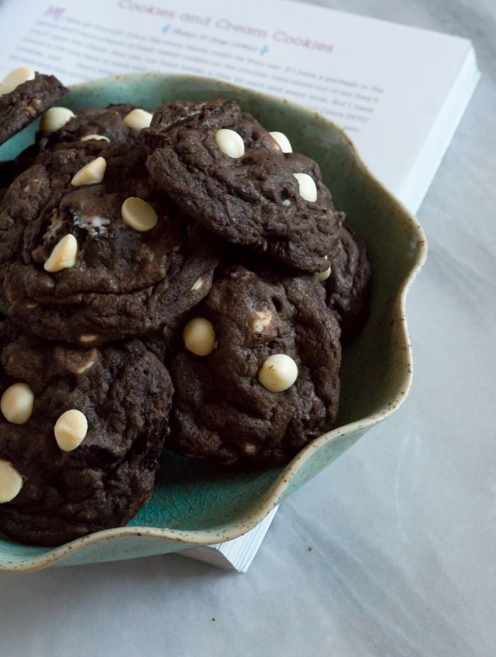 Cookbook Crush: The Cookies and Cups Cookbook + Cookies and Cream Cookies