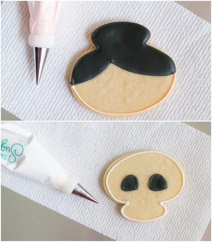 Dia de los Muertos Decorated Cookies > made with the same Sweet Sugarbelle cutter!
