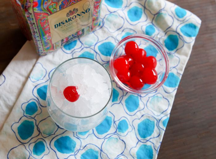 Ginger Amaretto Sours, cocktail for one or for a crowd. Make-ahead or drink right away!