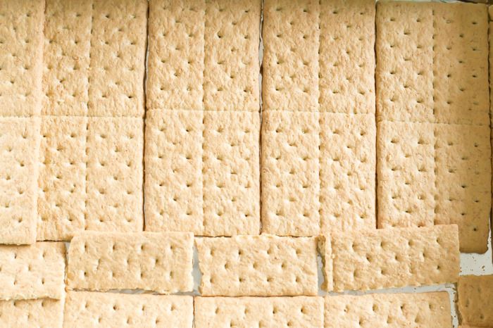 No-Bake Nutella Cracker Bars