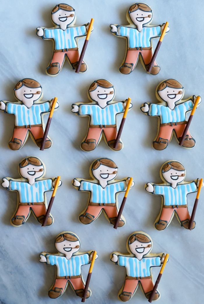 how to make Pier Giorgio Frassati decorated cookies