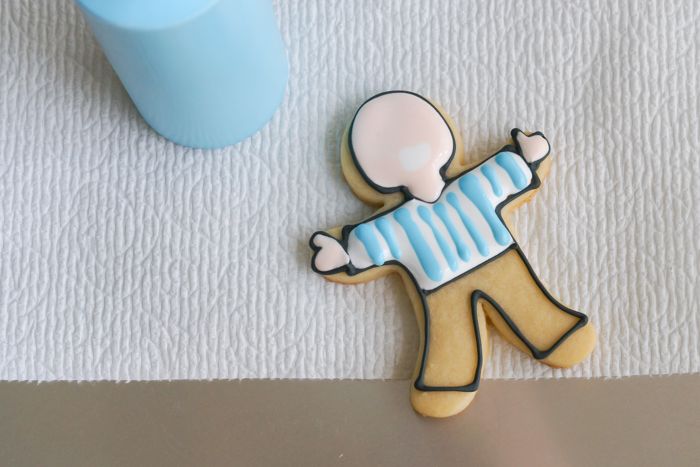 how to make Pier Giorgio Frassati decorated cookies