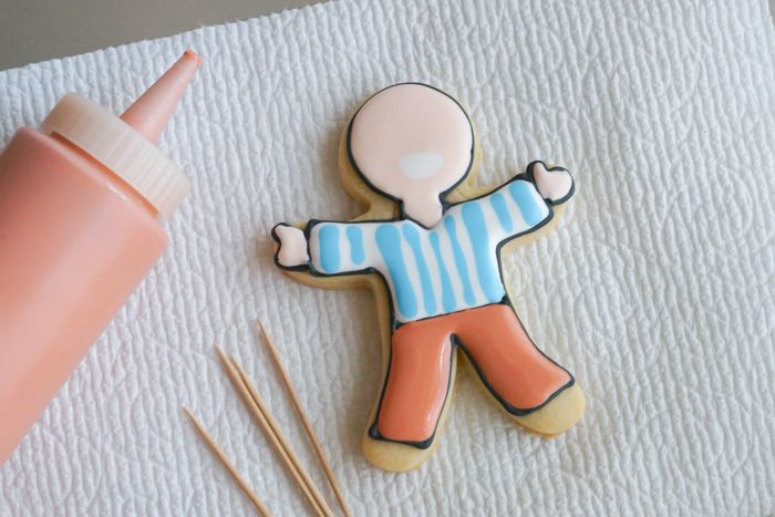 how to make Pier Giorgio Frassati decorated cookies