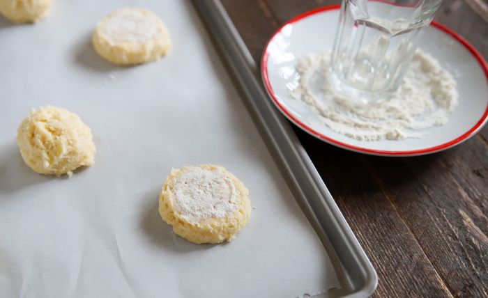 Sour Cream Pound Cake Poinsettia Cookies
