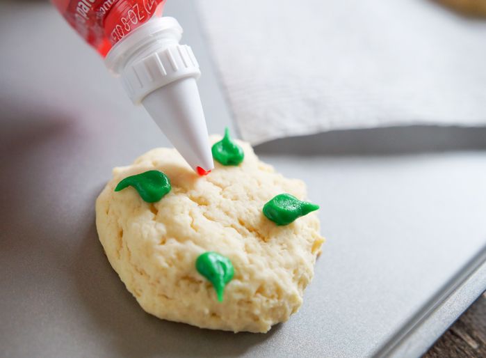 how to make Poinsettia Cookies with store-bought icing!
