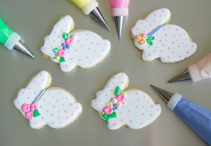 polka dot bunny cookies