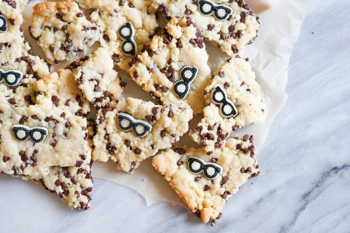 Smart Cookie Bark ...a quick and fun back-to-school treat
