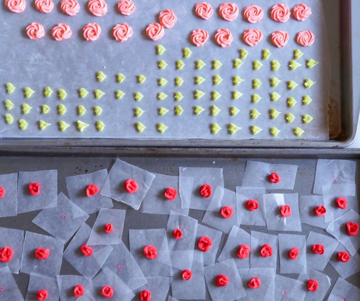 how to make floral-embellished globe cookies
